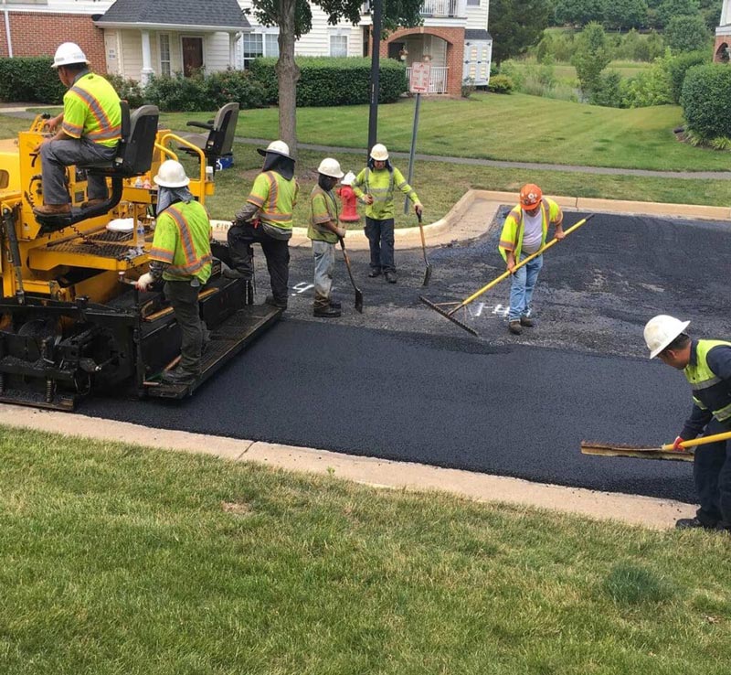 asphalt paving